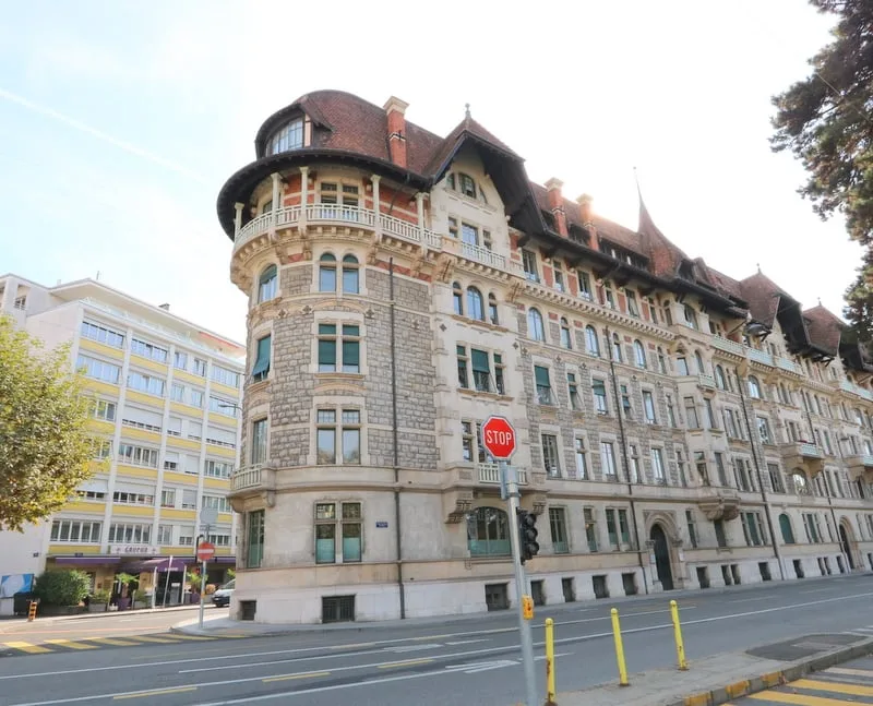 Appartement de 8 pièces dans le quartier des Tranchées