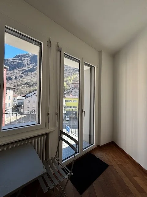 Appartement de 5.5 pièces au 2ème étage dans le centre de Biasca