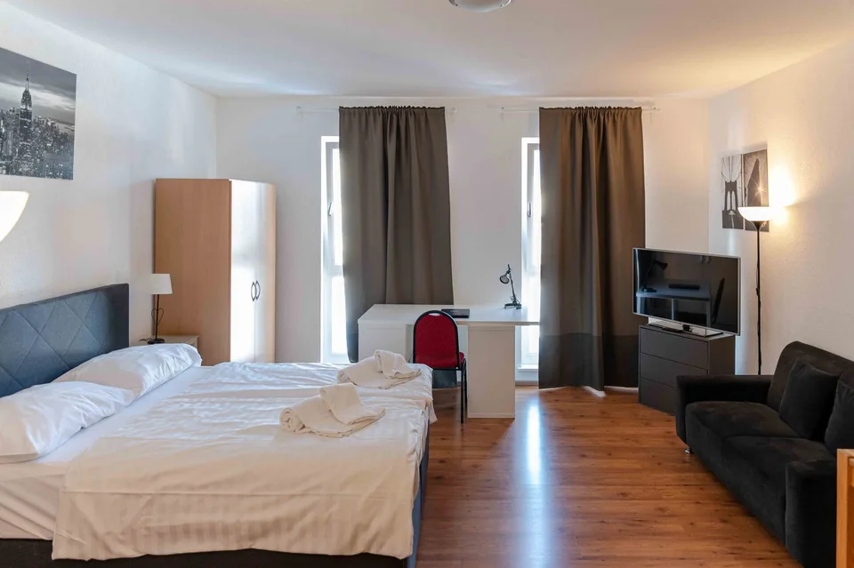 Studio Deluxe Meublé et Équipé – Avec Service hôtelier – photo 13 sur 13