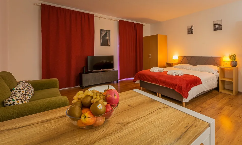Studio Deluxe Meublé et Équipé – Avec Service hôtelier