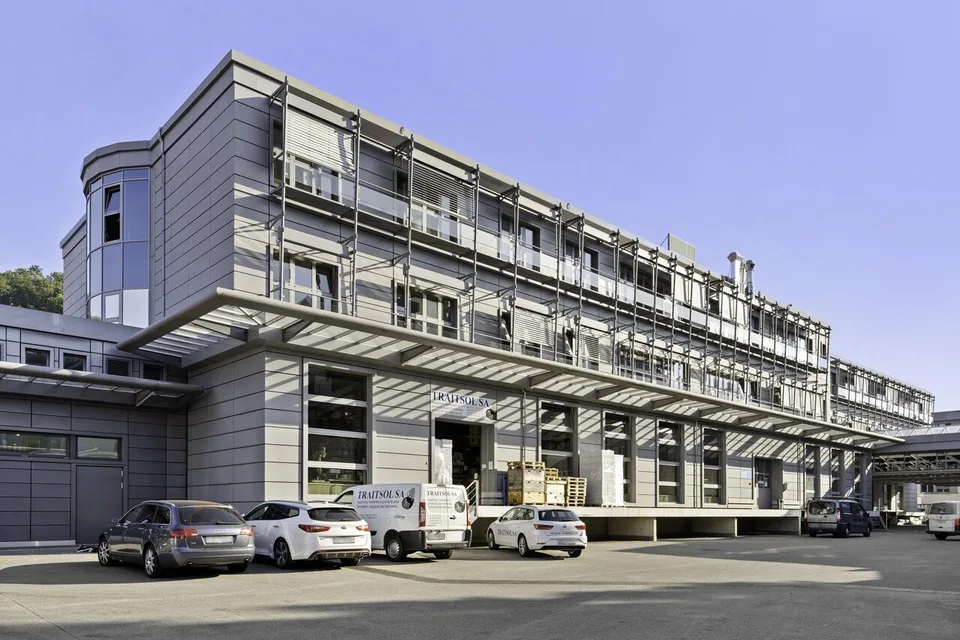 166m2 - Dépôt à proximité du centre de Neuchâtel