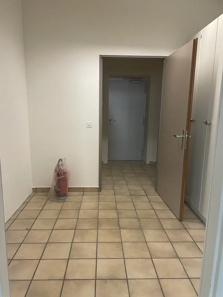 Il tuo nuovo spazio commerciale o ufficio a Kleinbasel (circa 165 m2)