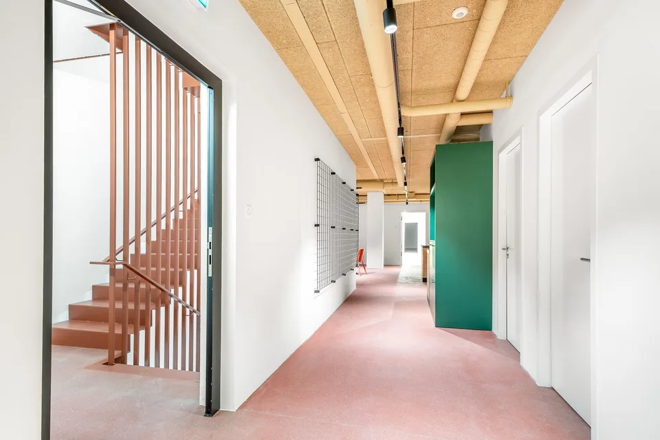 33 m² Büro am Bahnhof SBB, inkl. 147 m² Community-Zone & Gym!