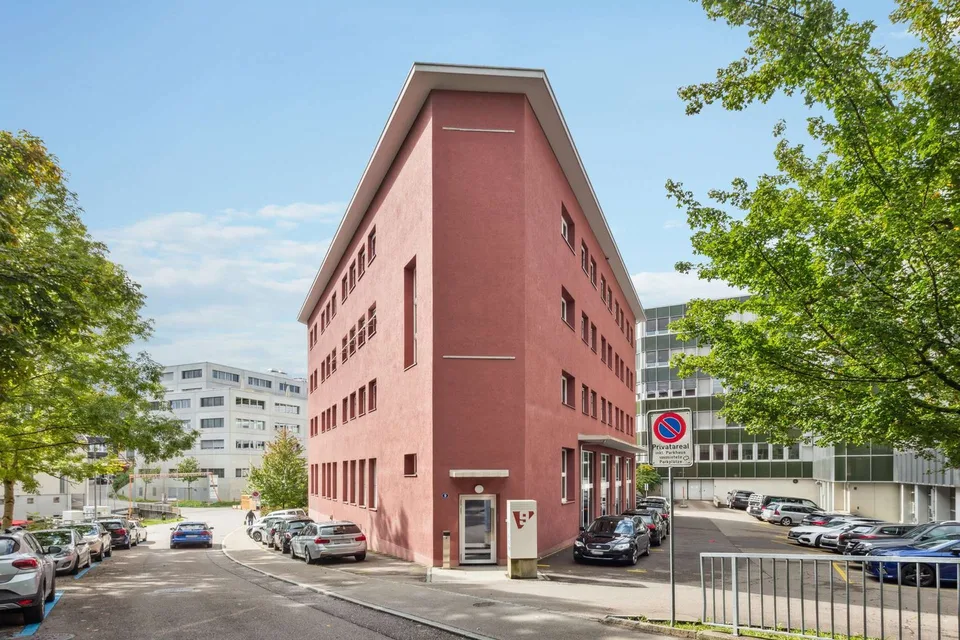 Attraktive Gewerbefläche im EG/1. OG  modern & vielseitig nutzbar