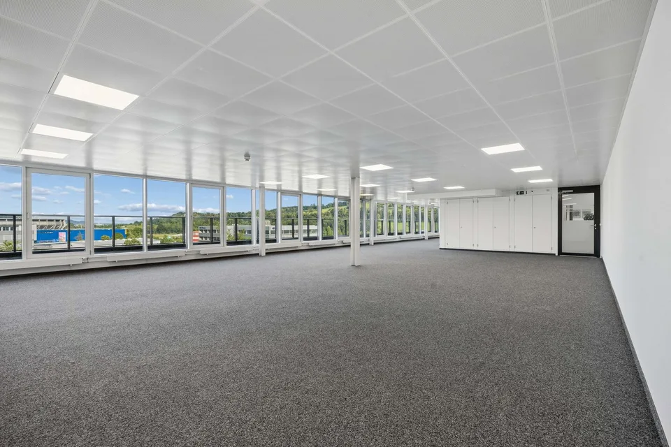 Moderne und helle Büroflächen mit flexibler Ausbauoption an gut erschlossener Lage