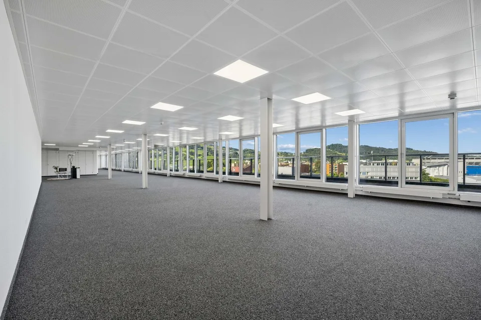 Moderne und helle Büroflächen mit flexibler Ausbauoption an gut erschlossener Lage