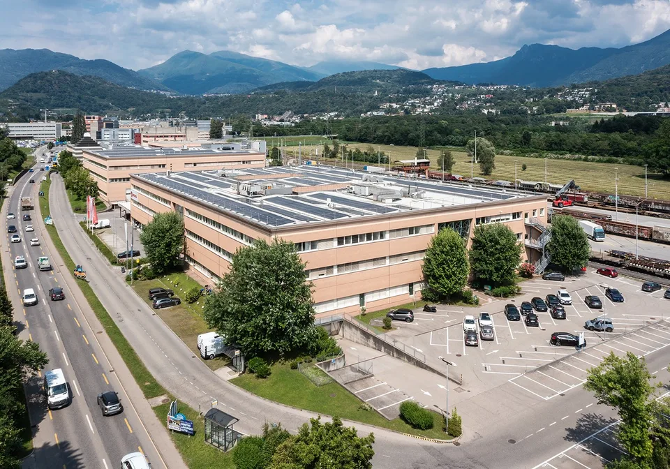 LUGANO NORD - BRIGHT OFFICE OF 333 SQM FOR RENT (ref. 213) – photo 18 of 20