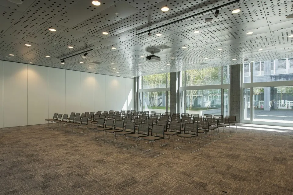 Attraktive Plug & Play Büroflächen im Glattpark - sofort bezugsbereit