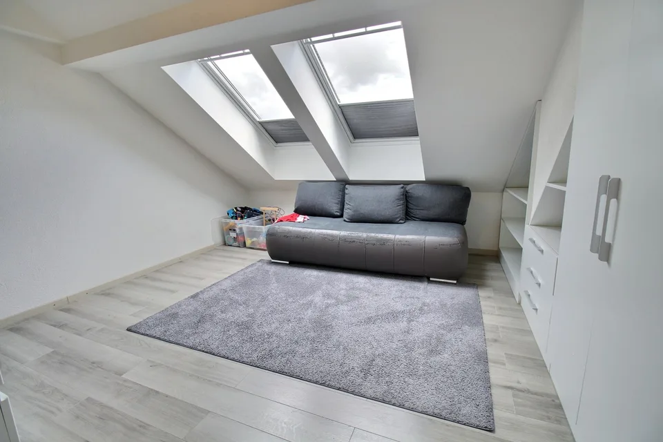Appartement de 6.5 pièces avec cachet à Misery-Courtion
