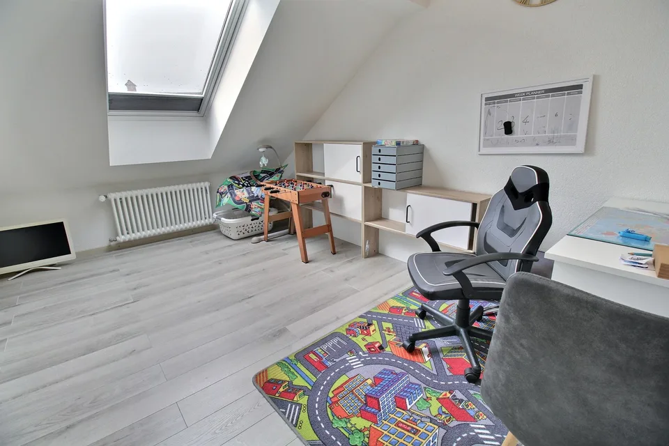 Appartement de 6.5 pièces avec cachet à Misery-Courtion