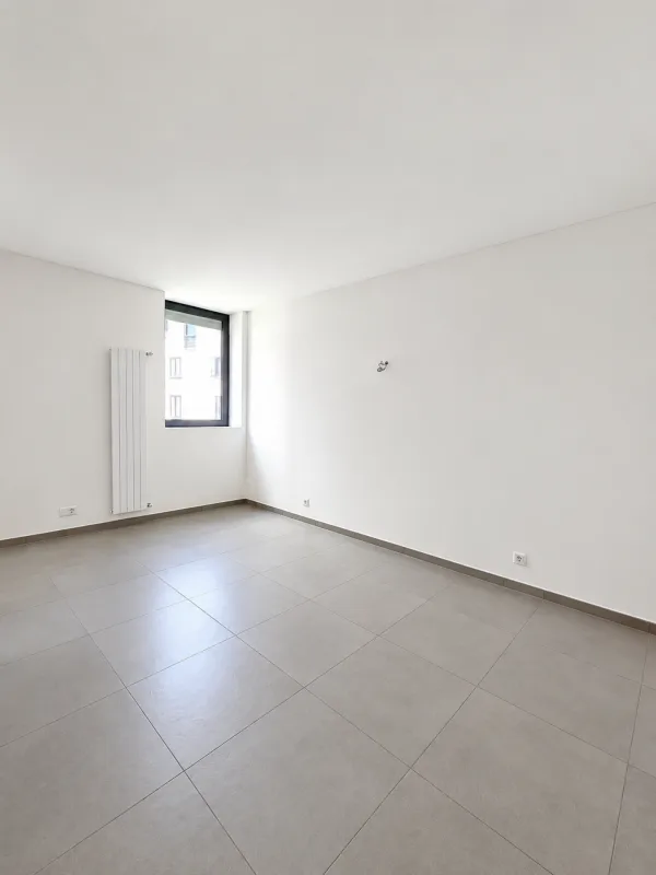 Nouveau studio en zone stratégique