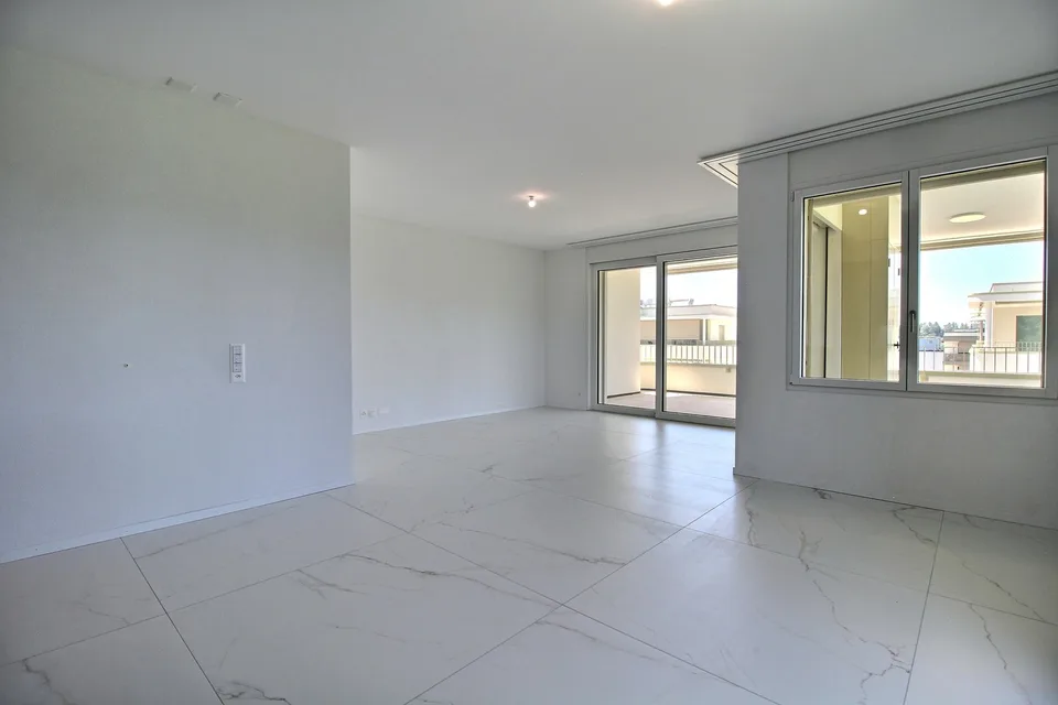 Exceptionnel appartement de 5.5 pièces au dernier étage à louer à Marly !