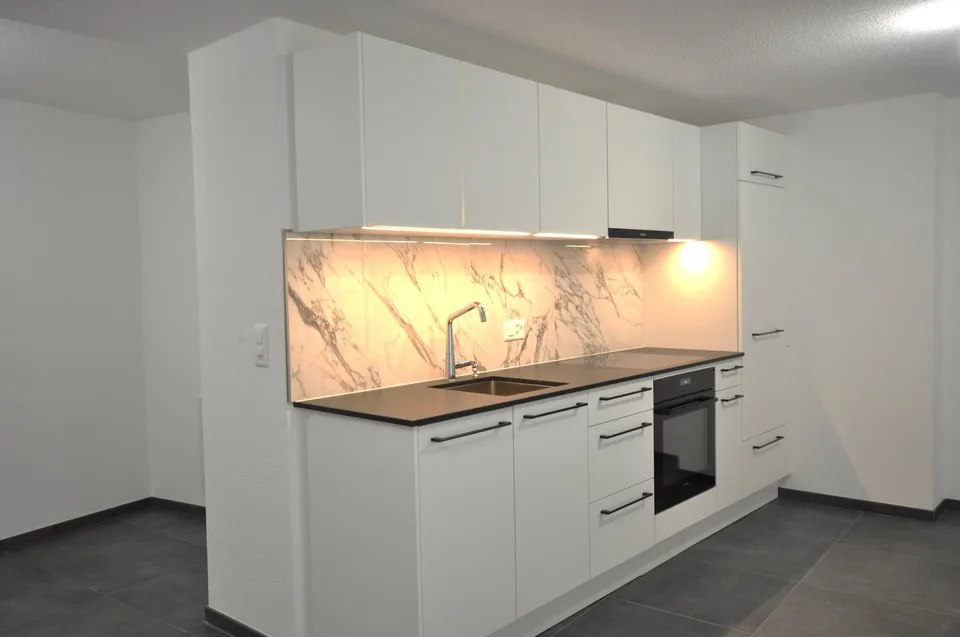Sehr schönes Studio/Büro neu mit 50 m2 in Porrentruy