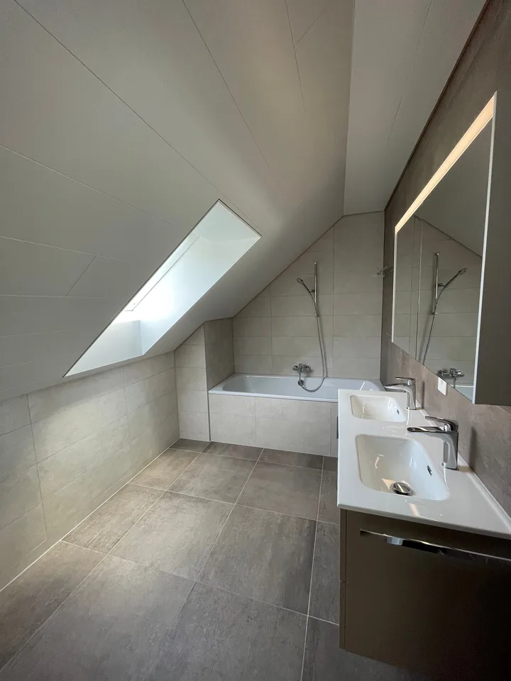 Nouvelle construction - Appartement/Duplex à louer à Champagne