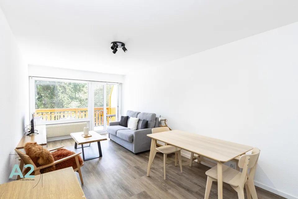 Studio renoviert, zur Jahresmiete verfügbar