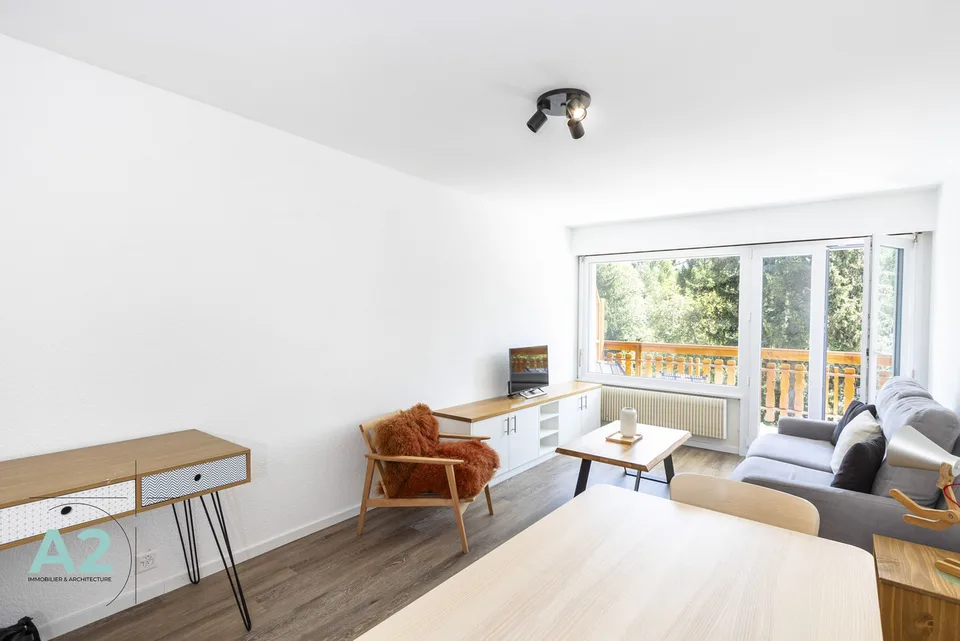 Studio renoviert, zur Jahresmiete verfügbar