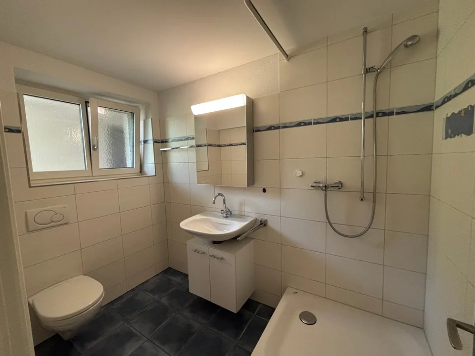 Doppeleinfamilienhaus in ruhiger Lage von Birr