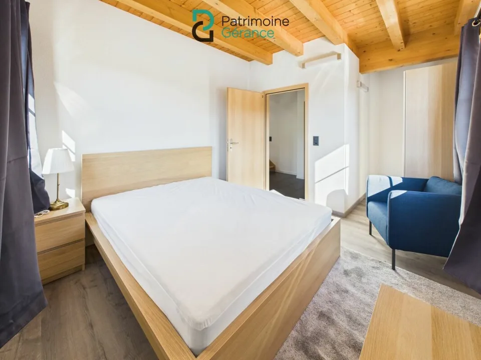 Colocation der höchsten Klasse in einem Einfamilienhaus mit Garten und Swimmingpool – Foto 14 von 19
