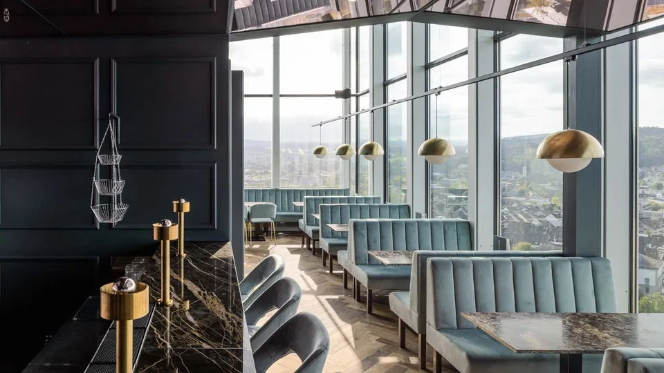 Gastrofläche 22. bis 24. Stock - Hoch hinaus im Roten Turm