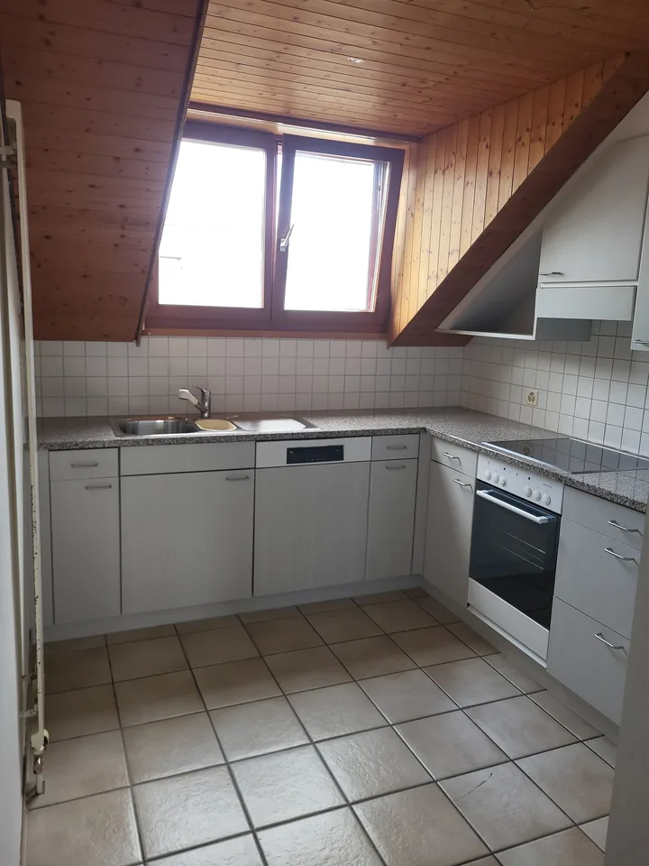 Helle 3.5-Zimmer-Wohnung in ruhiger Lage von Zwingen