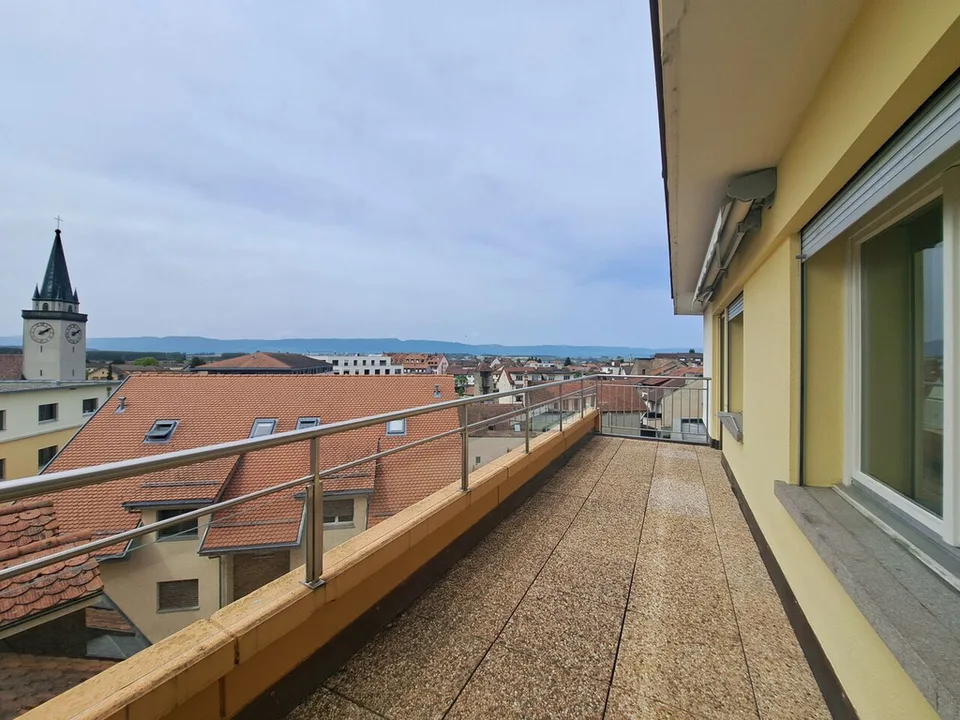 BOVERIE 6, Appartamento di 4.5 locali e 126m2