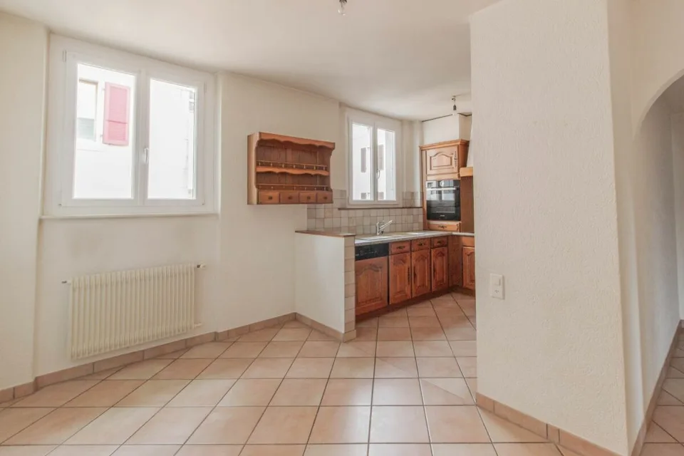 Guinand l'Opticien 2, Les Brenets - Appartement 3.5 pièces au 2ème étage