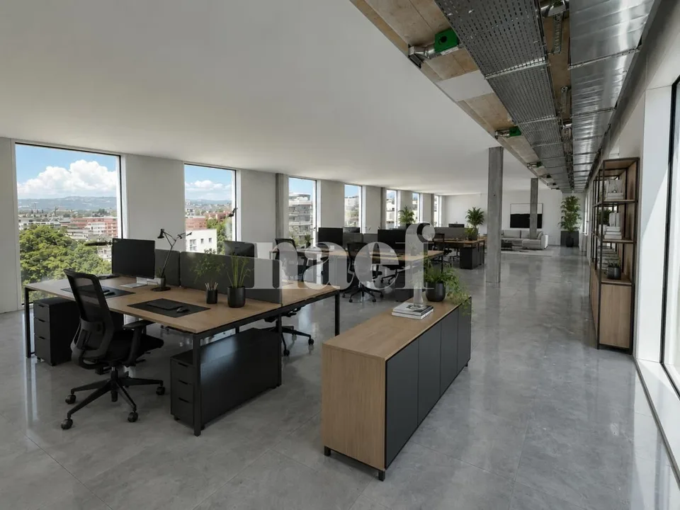Eikenott - Vaste surface commerciale d'env. 350m2 au 3ème étage