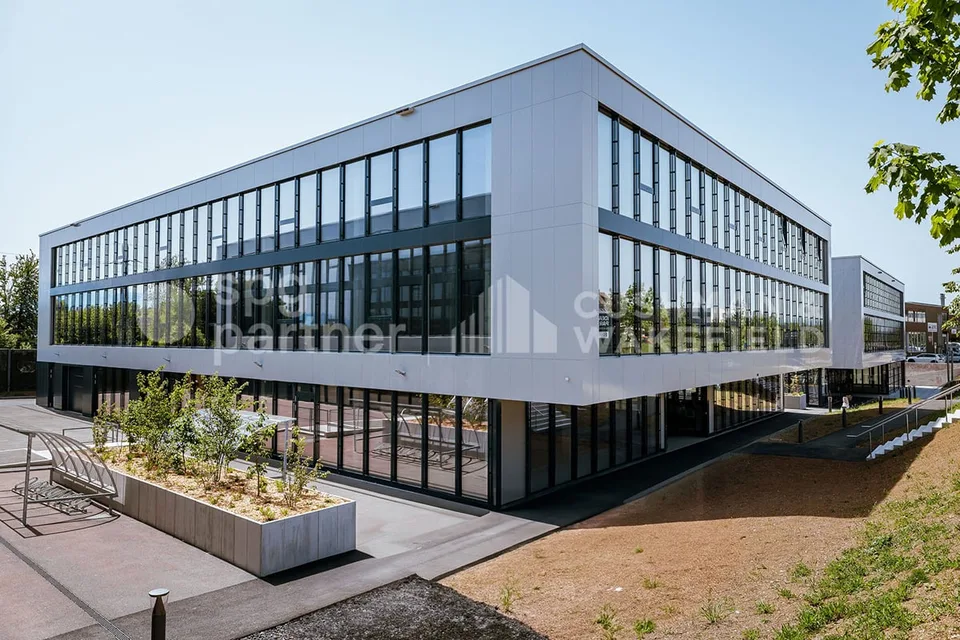 IDEAL PARK Bureaux, ateliers et production : des espaces sur mesure