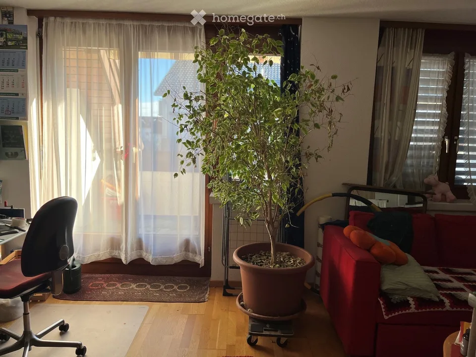 Gemütliche 3.5-Zimmer-Wohnung mit Balkon und schöner Aussicht in Staffelbach