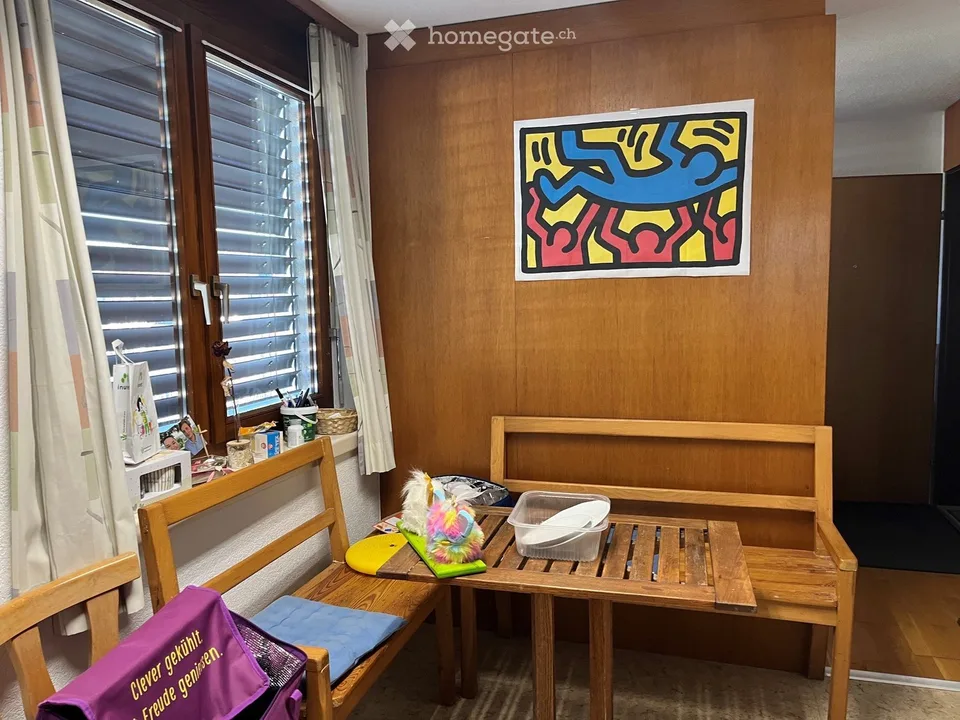 Appartamento accogliente di 3,5 locali con balcone e bella vista a Staffelbach