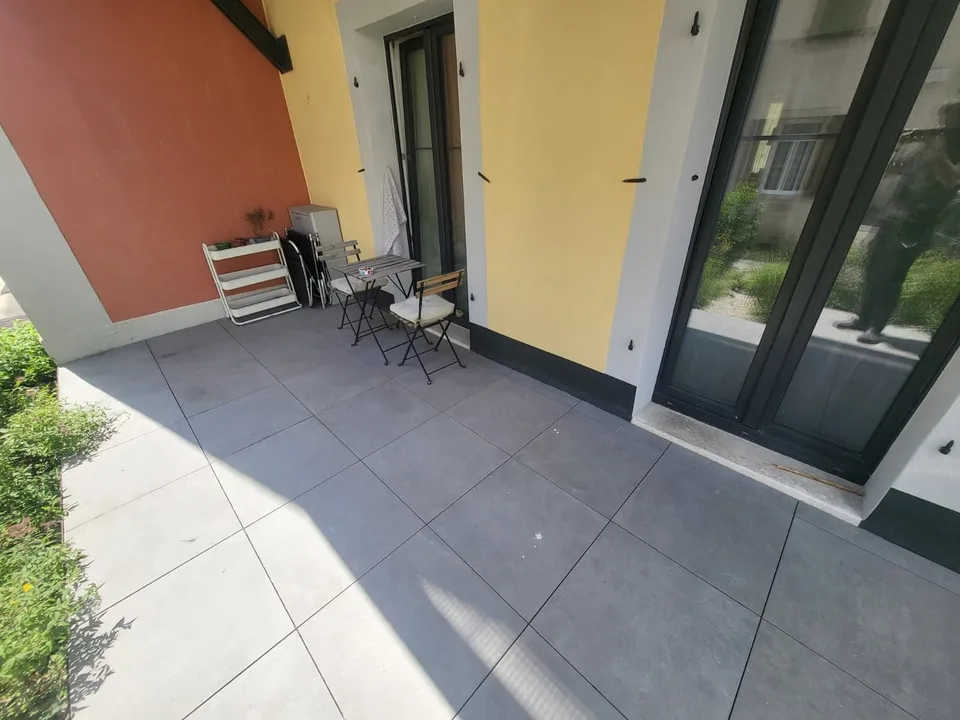 Schönes Apartment mit 4.5 Zimmern und privater Terrasse – Foto 9 von 9