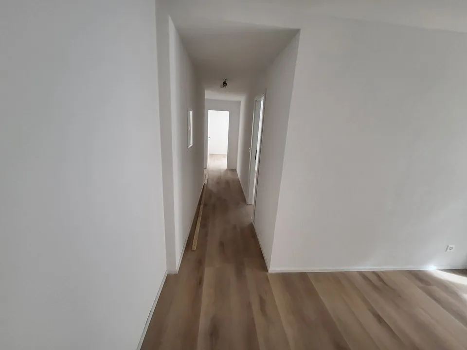 Schönes Apartment mit 4.5 Zimmern und privater Terrasse – Foto 6 von 9