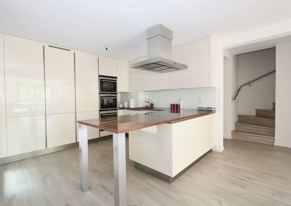 Appartement duplex de 6 pièces en attique à Chêne-Bougeries