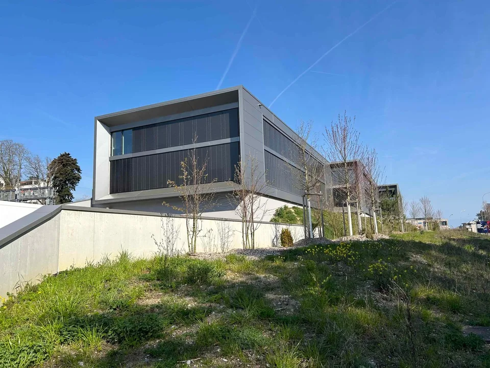 Surfaces de stockage sécurisées et modulables à louer à Versoix