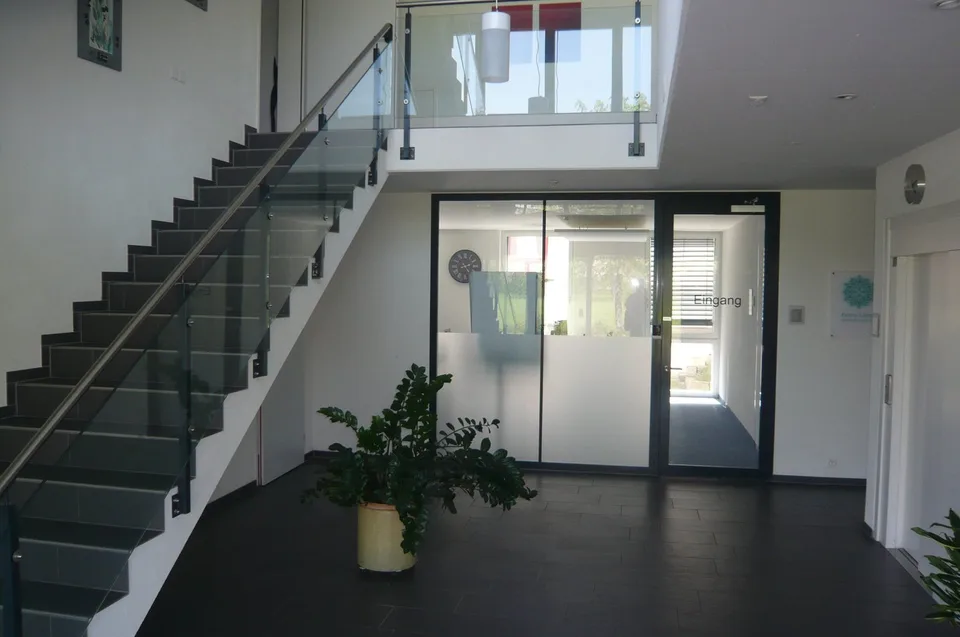 Ufficio in un edificio di uffici e attività rappresentativo