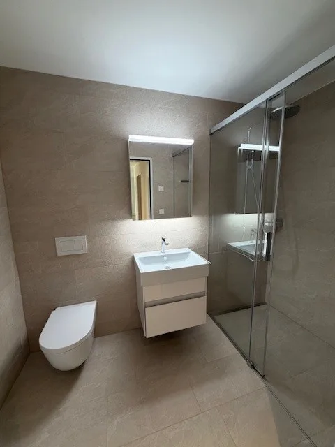 Exclusive living in ownership quality – spacious 3.5-room new apartment in Zürich-Seebach