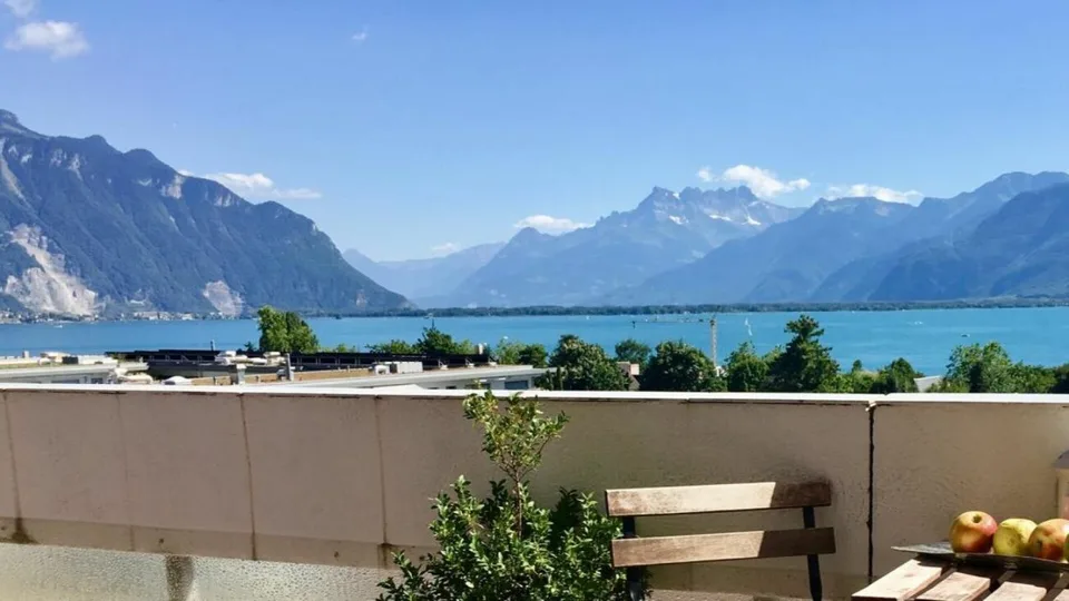 AVEC UNE VUE EXCEPTIONNELLE