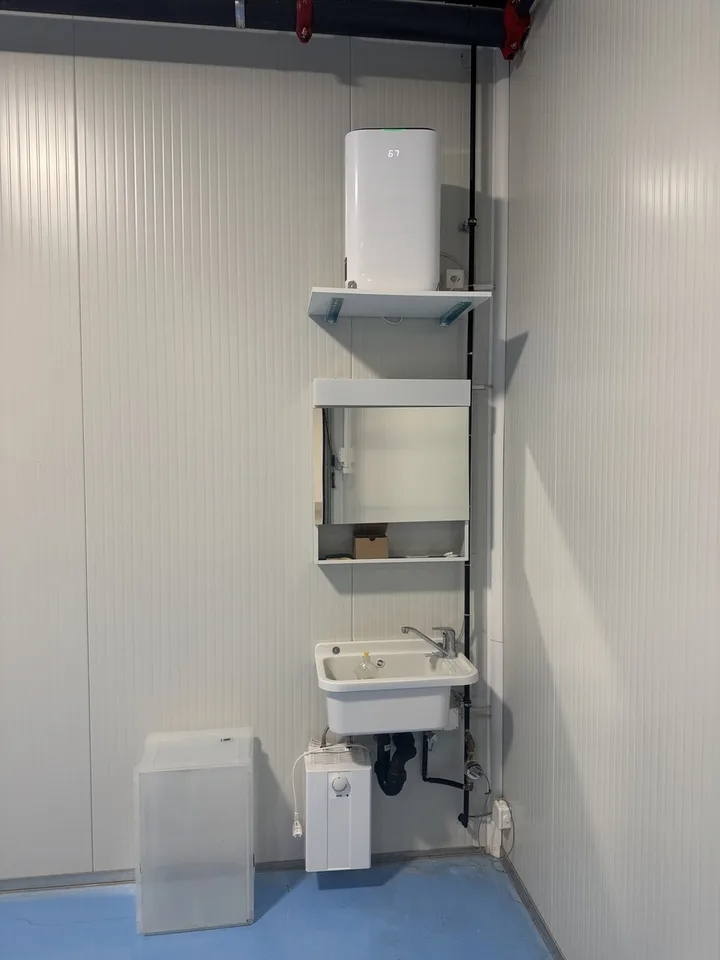 IN AFFITTO BOX/DEPOT ALTO STANDARDO