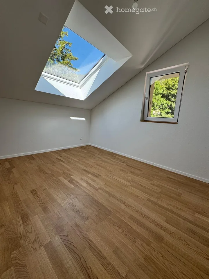 Charmantes 3-Zimmer-Wohnung mit Terrasse in Vallorbe