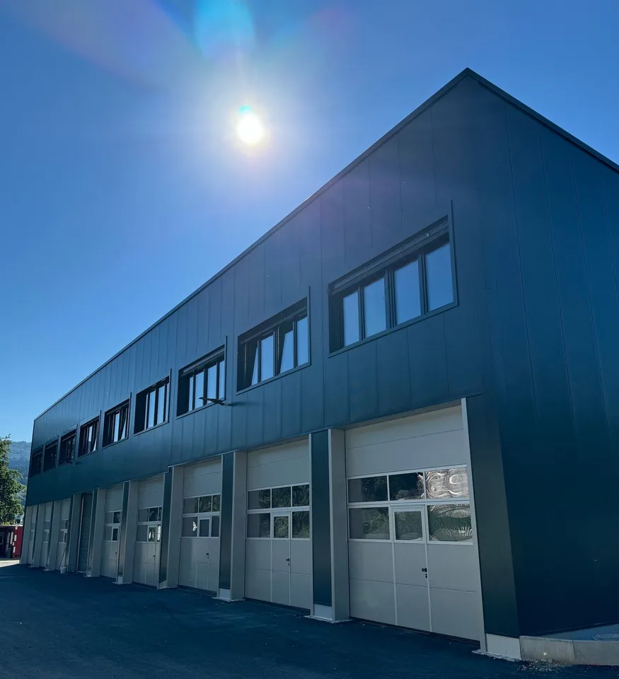 Neubau 2025  - Moderne Gewerbeboxen in Wallbach