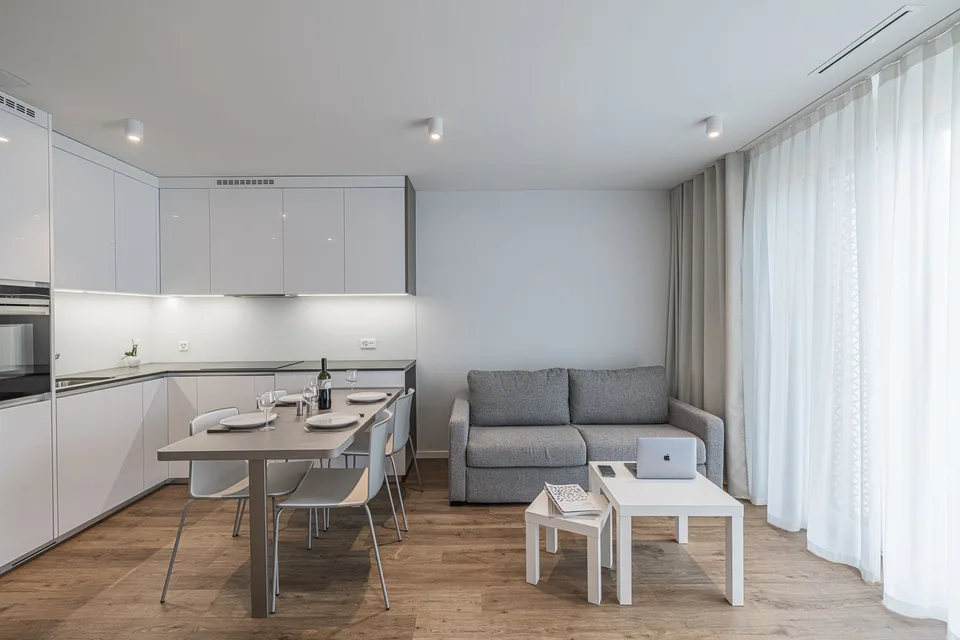 Modern One-Bedroom Apartment – Brand New and Fully Furnished – Rue du Jura 13, Geneva!