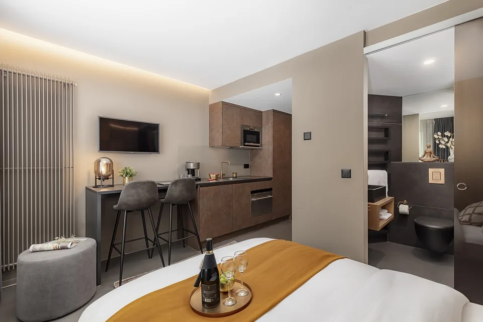 Studio Mini, Cucinetta - Appartamento arredato con pulizia settimanale inclusa