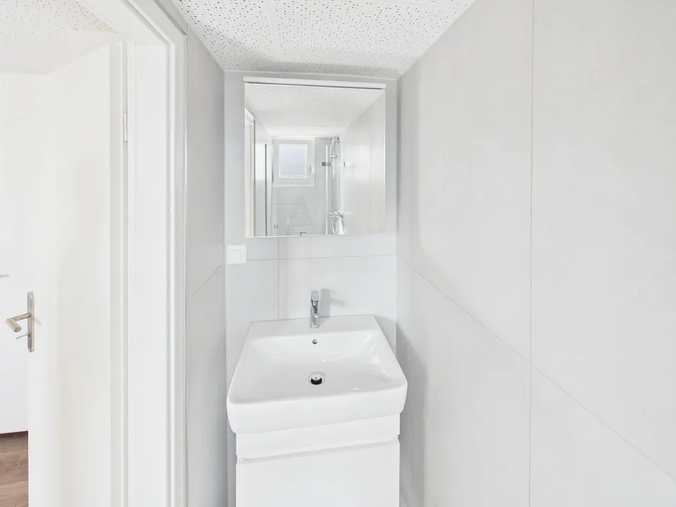 Charmante 3.5-Zimmer-Dachwohnung in Romanshorn – sofort verfügbar! – Foto 14 von 17