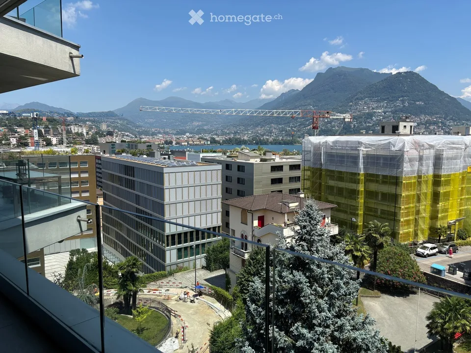Appartamento "Chic" - 2.5 arredato a PARADISO con vista lago e sul golfo di Lugano
