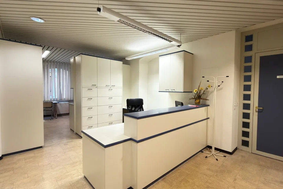 PRESTIGIOSO STUDIO MEDICO CENTRO STORICO BELLINZONA