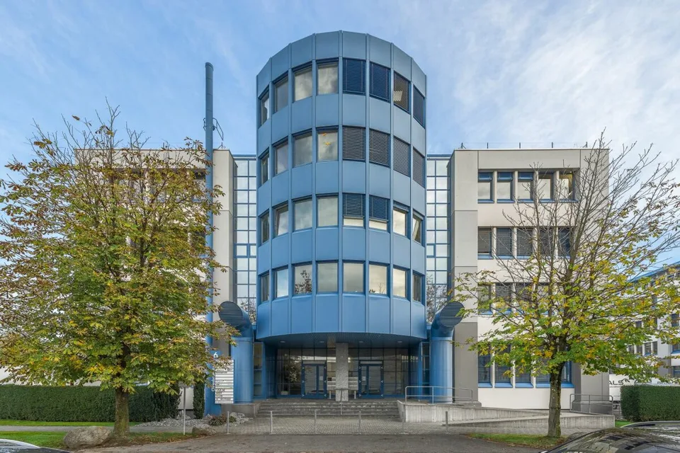 Lagerfläche im 1. Obergeschoss mit Warenliftzugang zu vermieten