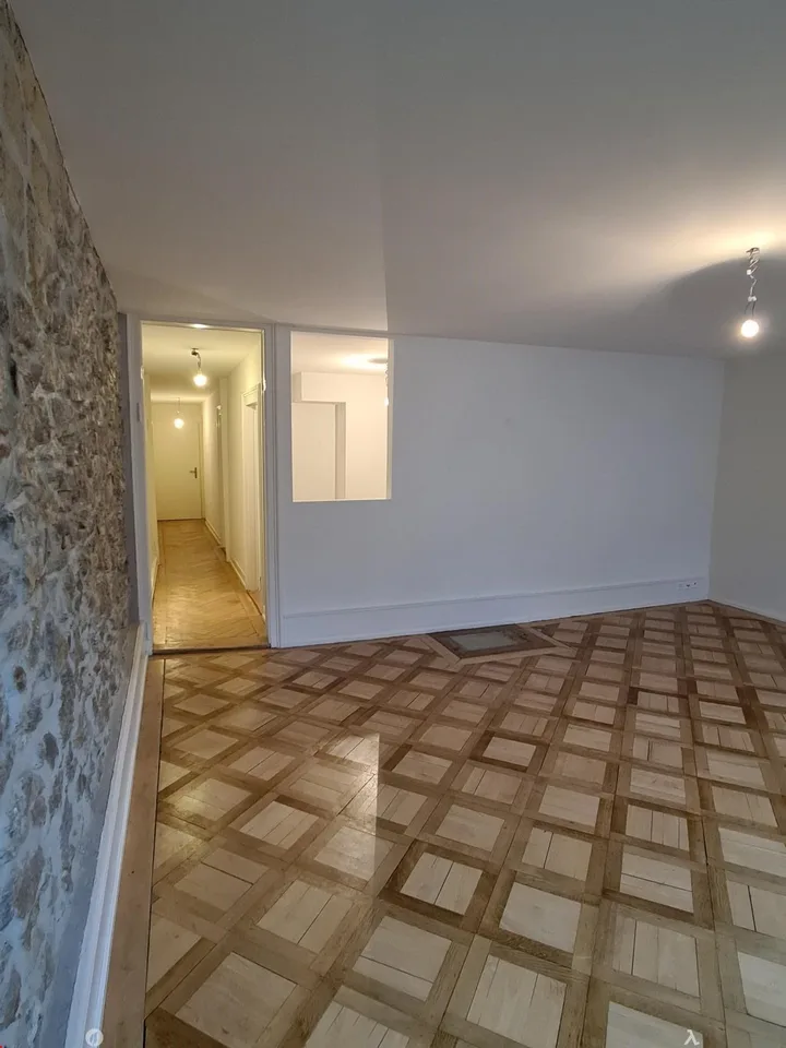 Appartement 2.5 pièces – adjacent à la vieille ville