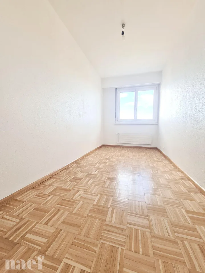 Appartamento di tre locali con vista sul lago