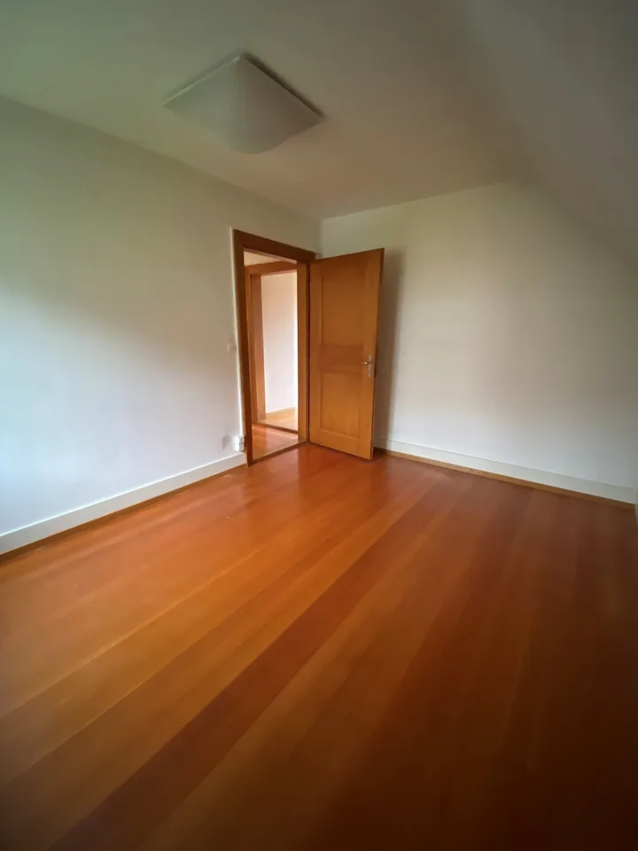Casa unifamiliare in affitto in un Hünibach tranquillo