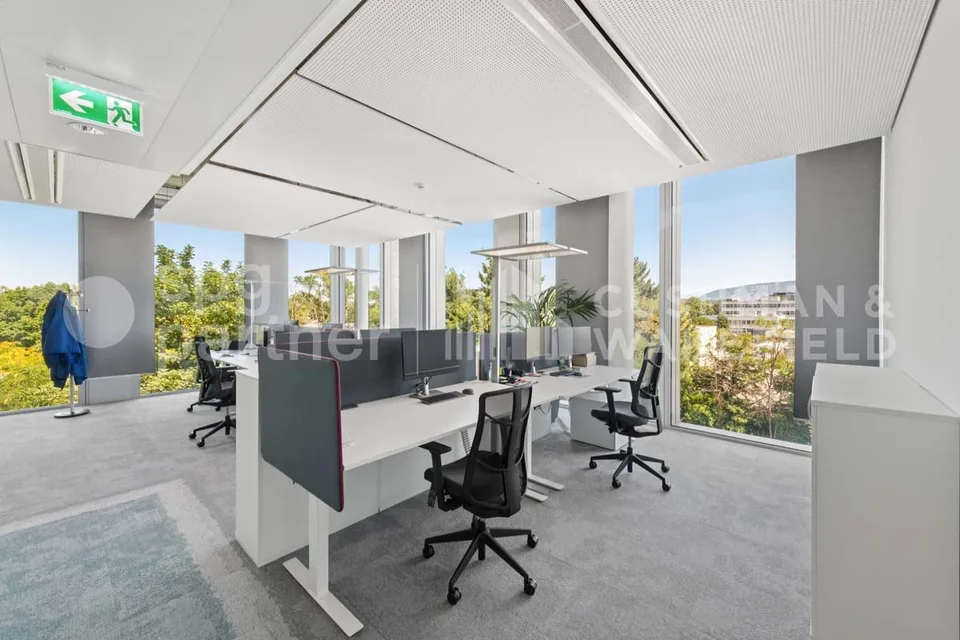 Nant-d'Avril 152 - High-Tech-Werkstätten und moderne Büros in Meyrin